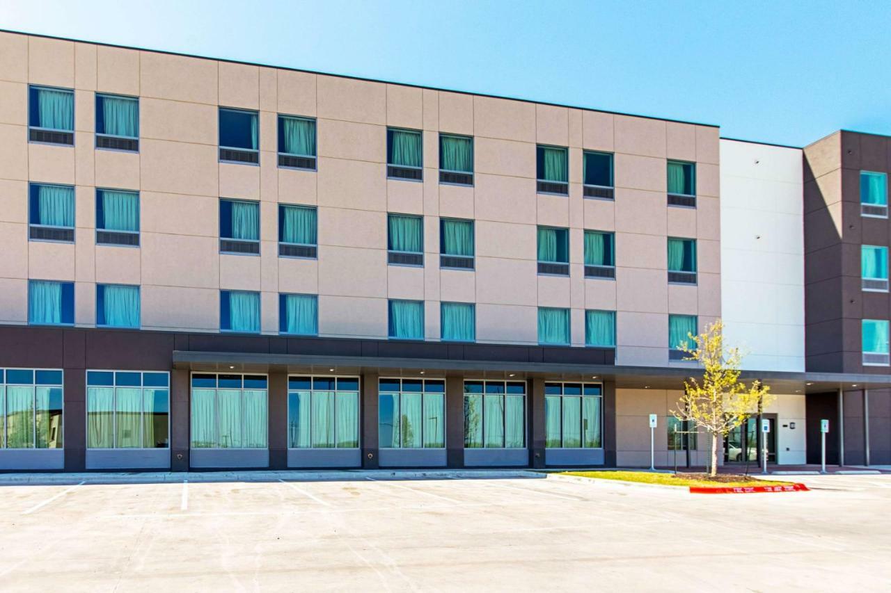Motel 6 Austin Airport Екстер'єр фото